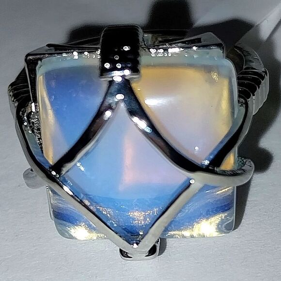 Beautiful vintage caged moonstone ring sz.6 - Picture 3 of 9